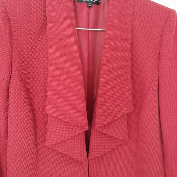 Isabella DeMarco Tahari Levine Brick Red Jacket - Picture 2 of 3